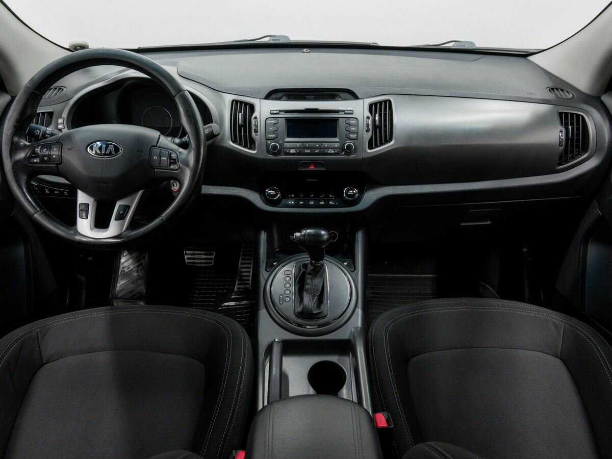 Kia Sportage с пробегом — 2012 год. Фото: #10