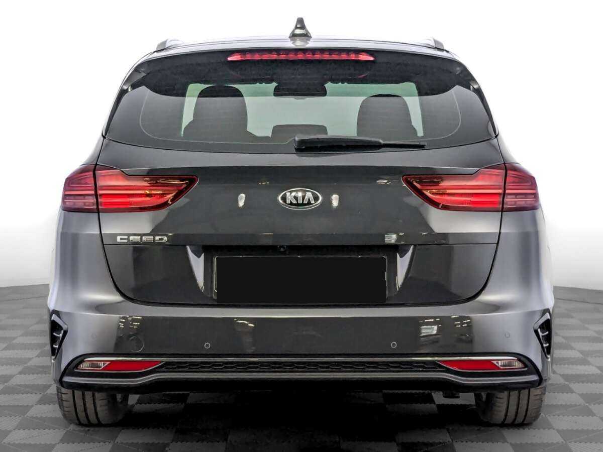 Kia Ceed с пробегом — 2021 год. Фото: #5