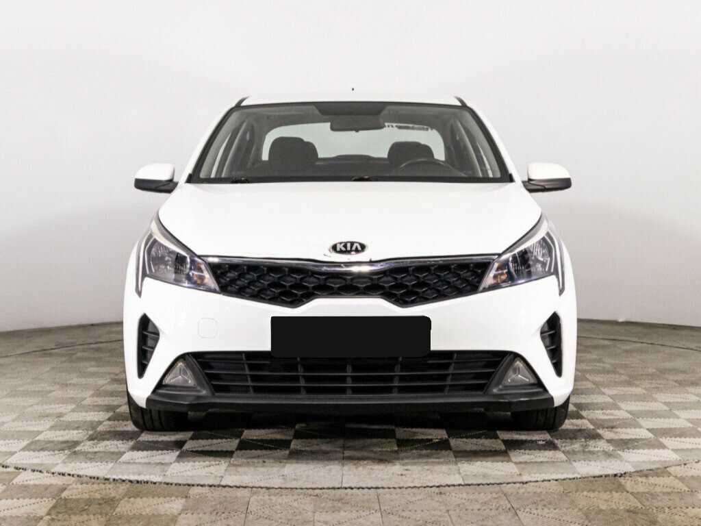 Kia Rio с пробегом — 2020 год. Фото: #1