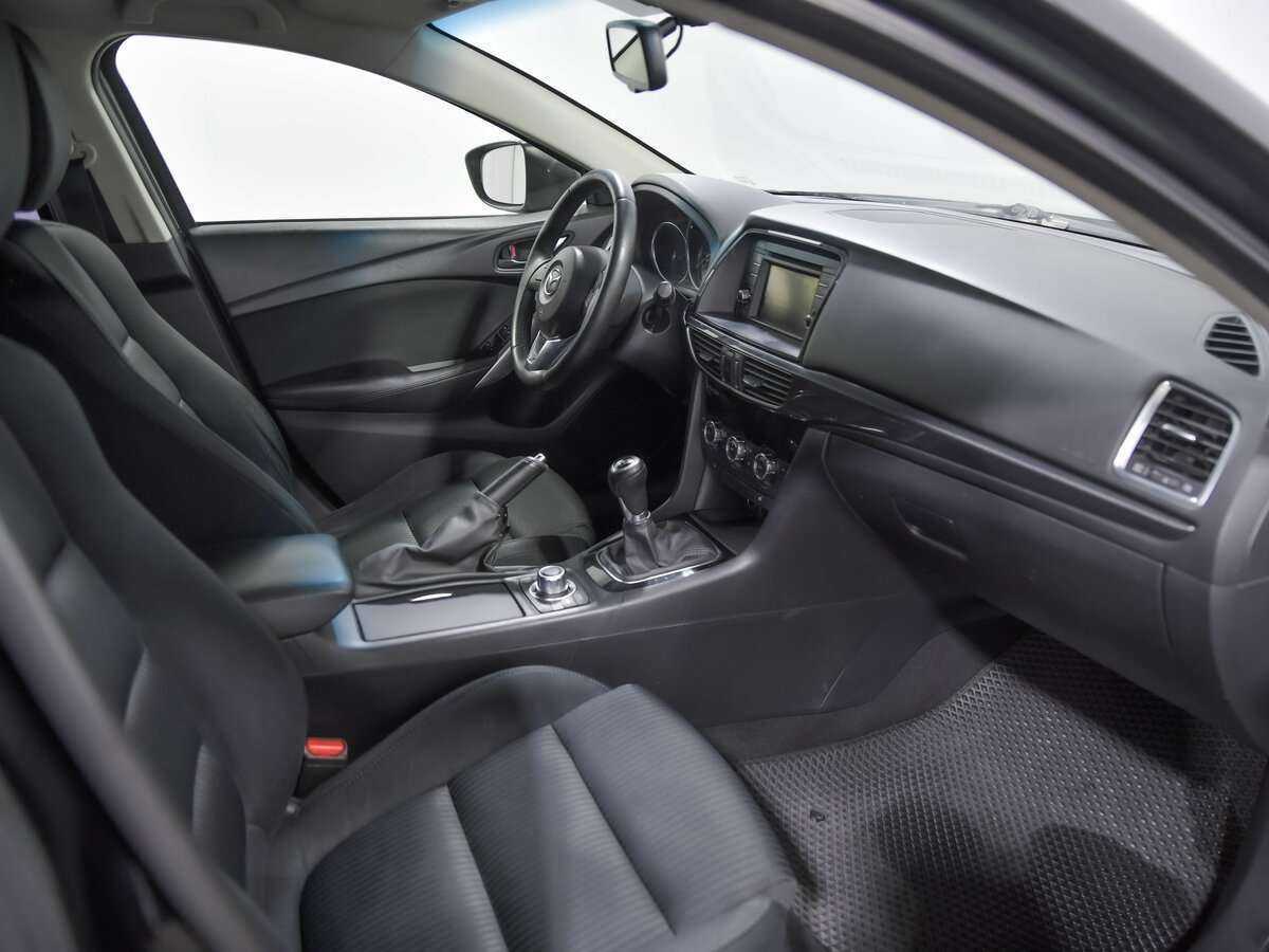 Mazda 6 с пробегом — 2013 год. Фото: #11