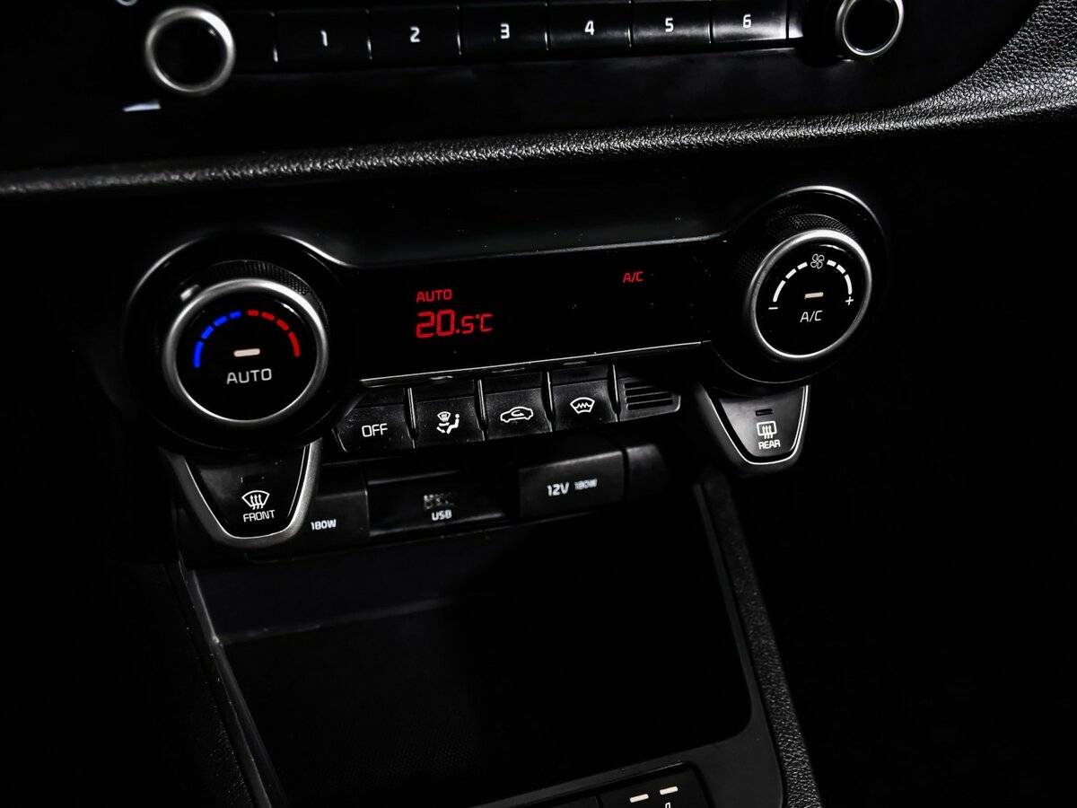 Kia Rio с пробегом — 2020 год. Фото: #15