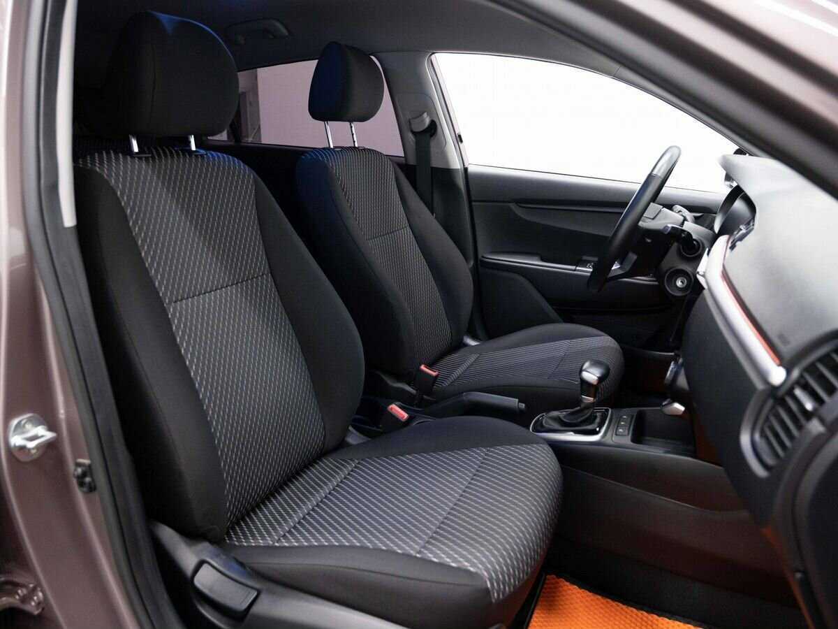 Kia Rio с пробегом — 2019 год. Фото: #11