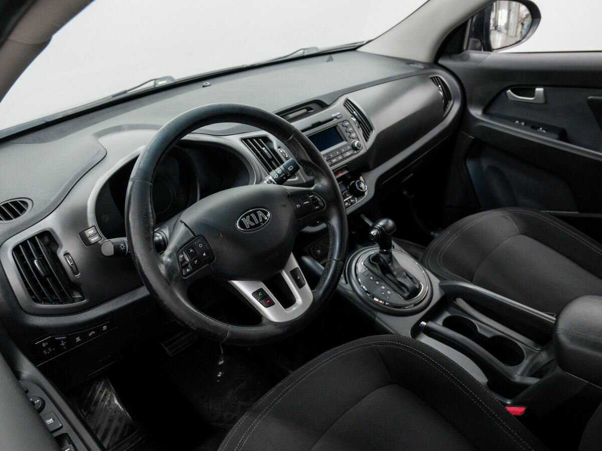 Kia Sportage с пробегом — 2012 год. Фото: #13