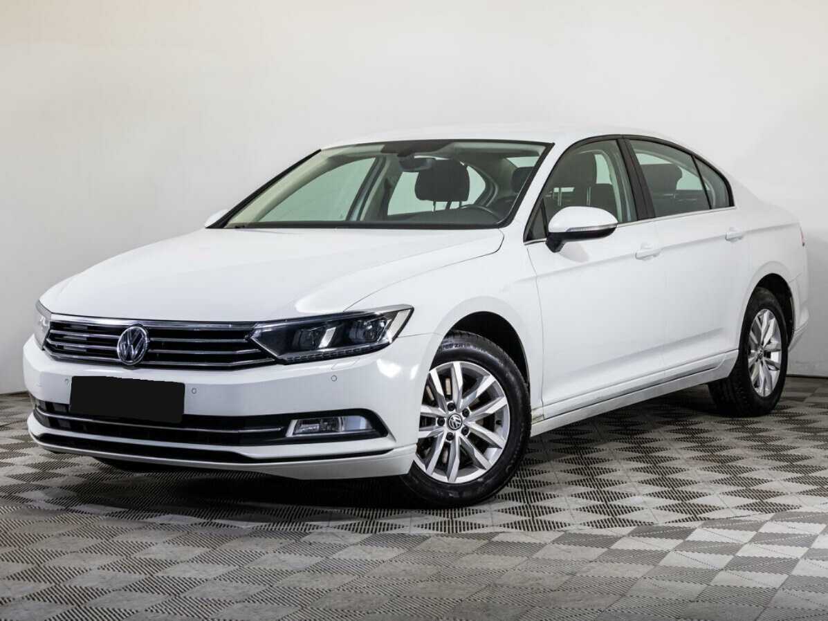 Volkswagen Passat с пробегом — 2016 год. Фото: #0