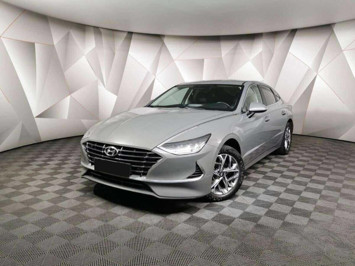 Hyundai Sonata с пробегом — 2019 год. Фото: #0