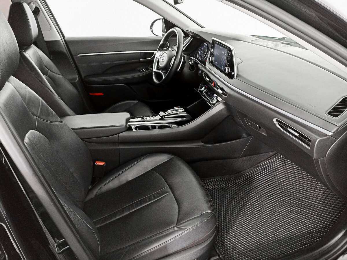 Hyundai Sonata с пробегом — 2019 год. Фото: #10