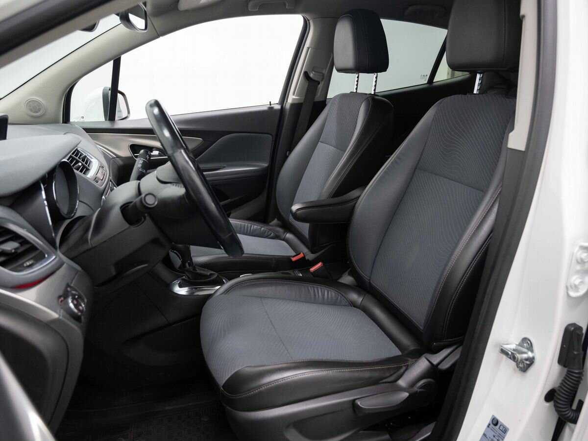 Opel Mokka с пробегом — 2014 год. Фото: #7