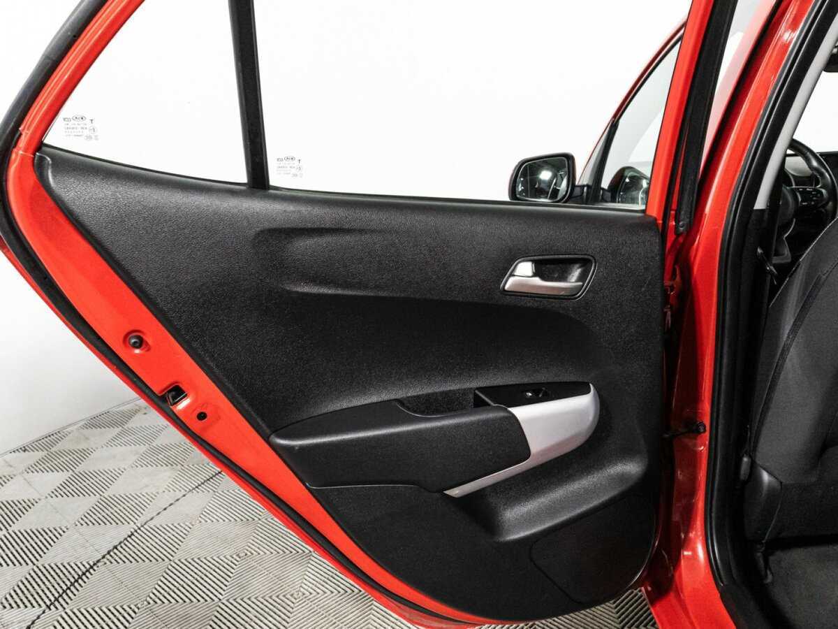 Kia Picanto с пробегом — 2020 год. Фото: #23