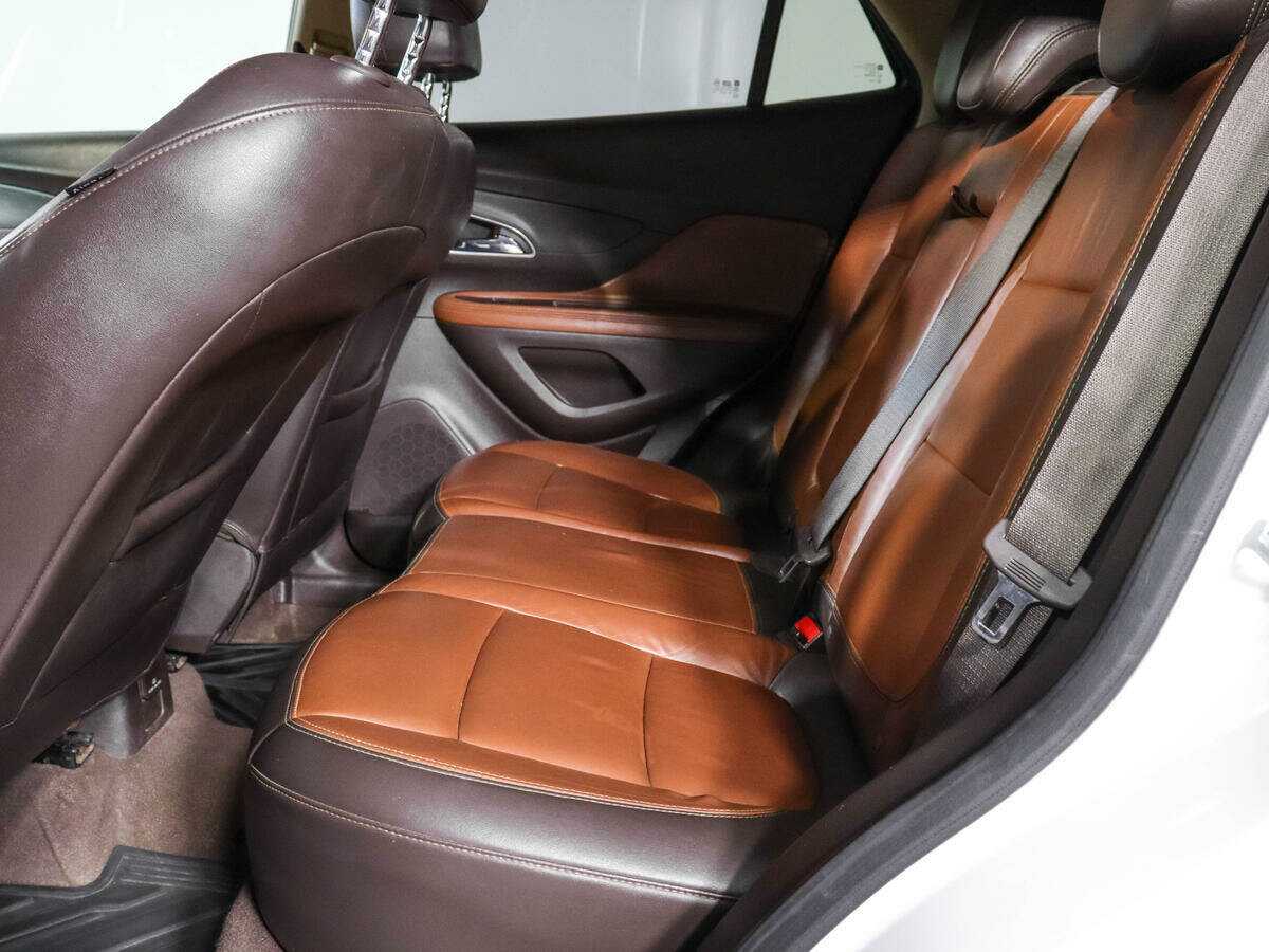 Opel Mokka с пробегом — 2013 год. Фото: #7