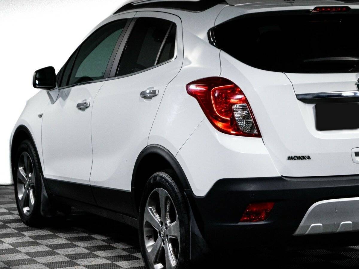 Opel Mokka с пробегом — 2013 год. Фото: #17