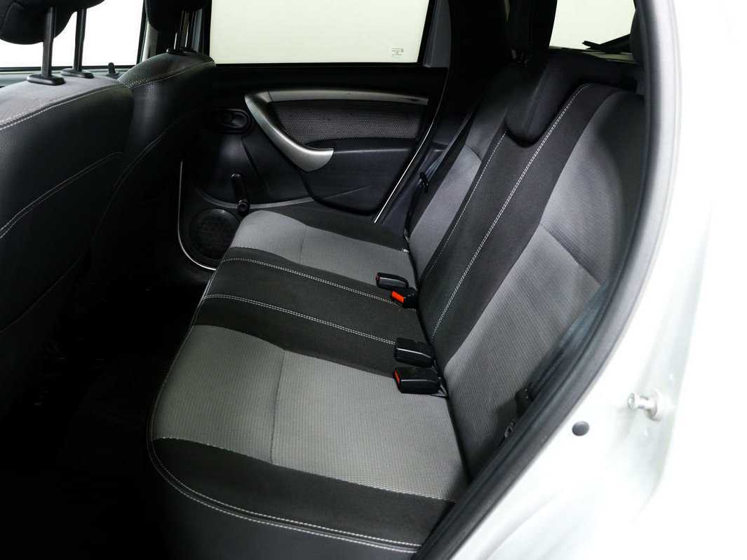 Renault Duster с пробегом — 2014 год. Фото: #11