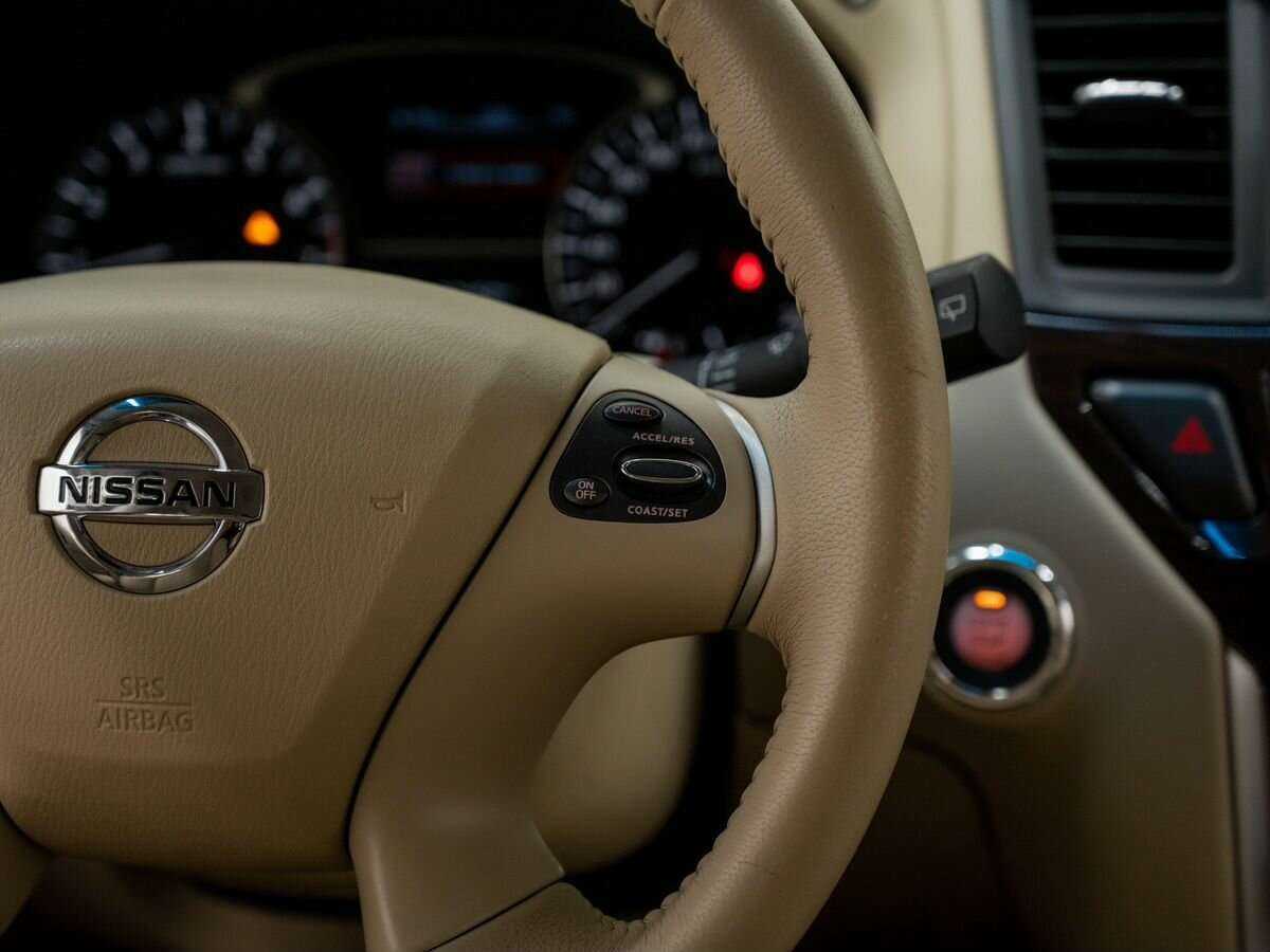 Nissan Pathfinder с пробегом — 2014 год. Фото: #13