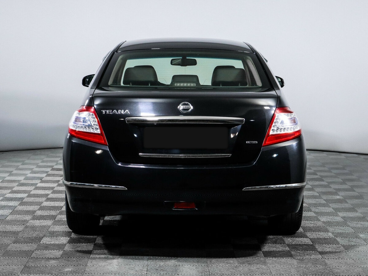 Nissan Teana с пробегом — 2012 год. Фото: #4