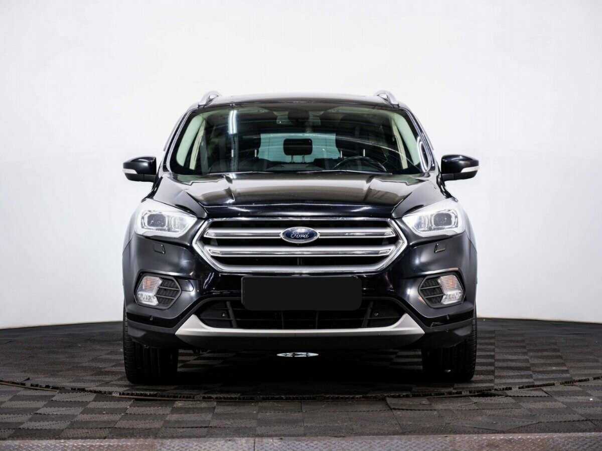 Ford Kuga с пробегом — 2017 год. Фото: #1