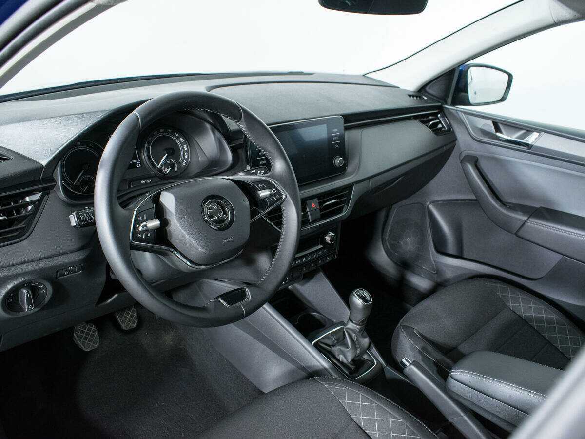 Skoda Rapid с пробегом — 2022 год. Фото: #12