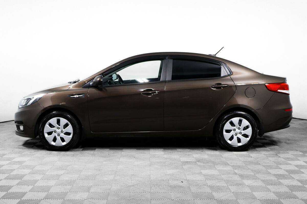 Kia Rio с пробегом — 2016 год. Фото: #7