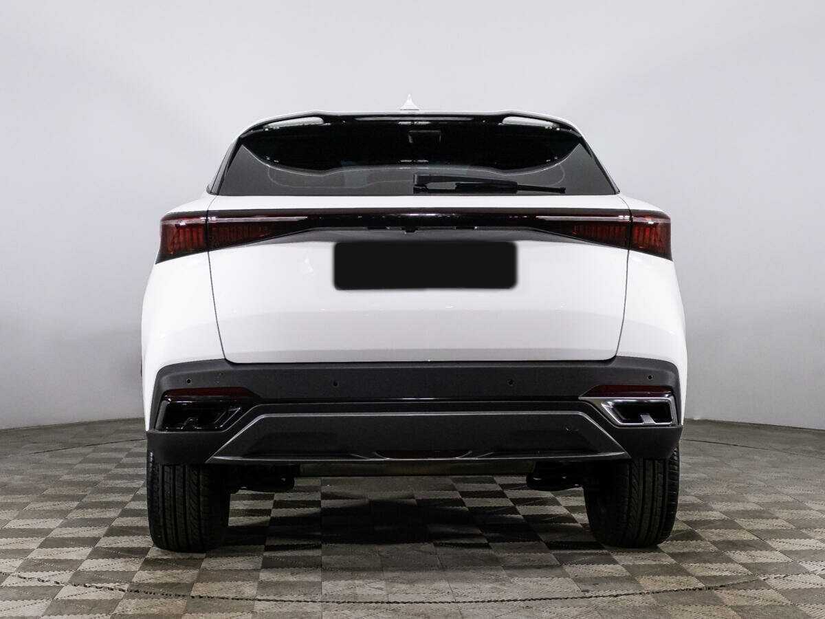 OMODA C5 с пробегом — 2023 год. Фото: #4