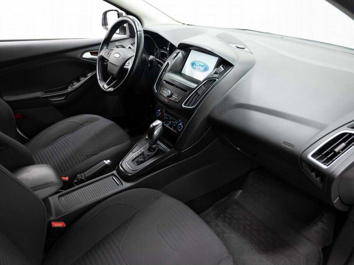 Ford Focus с пробегом — 2016 год. Фото: #10