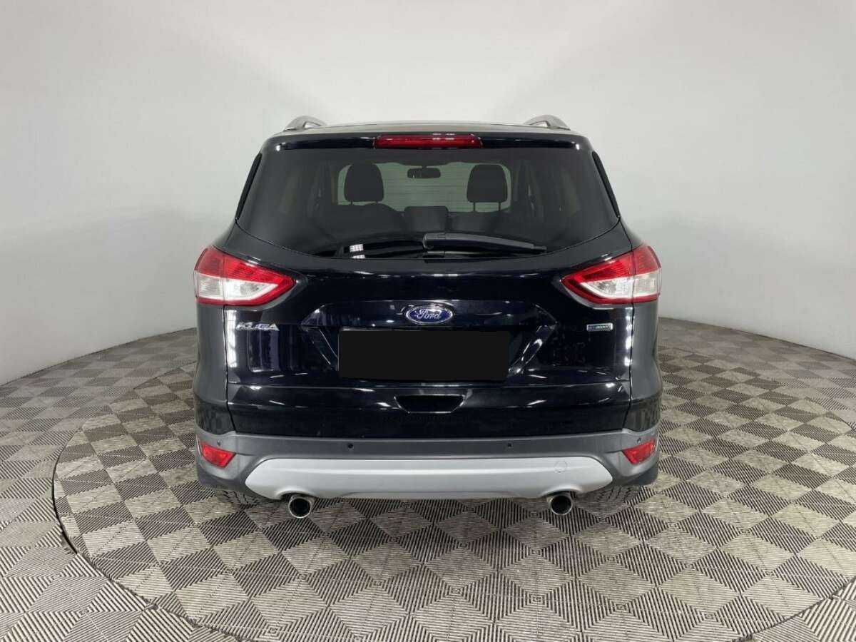 Ford Kuga с пробегом — 2013 год. Фото: #2