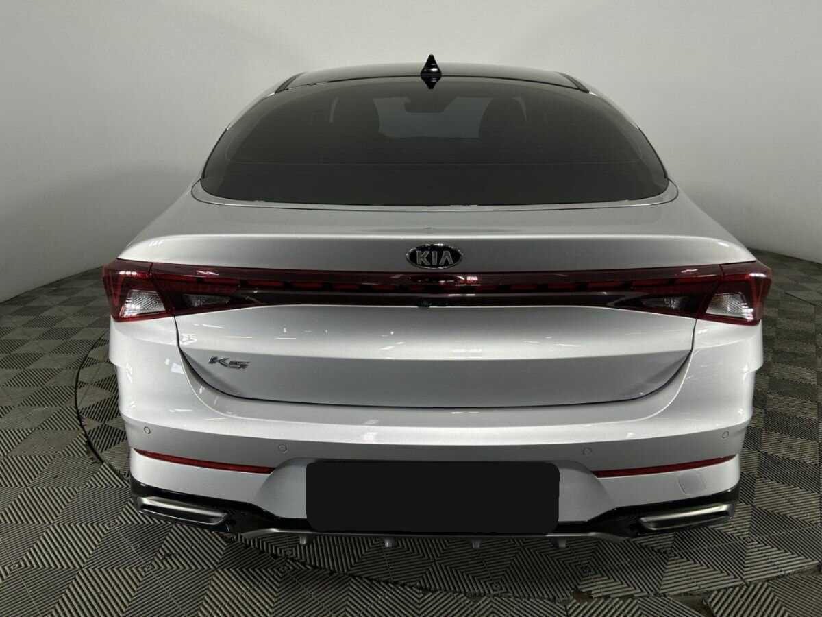 Kia K5 с пробегом — 2021 год. Фото: #2