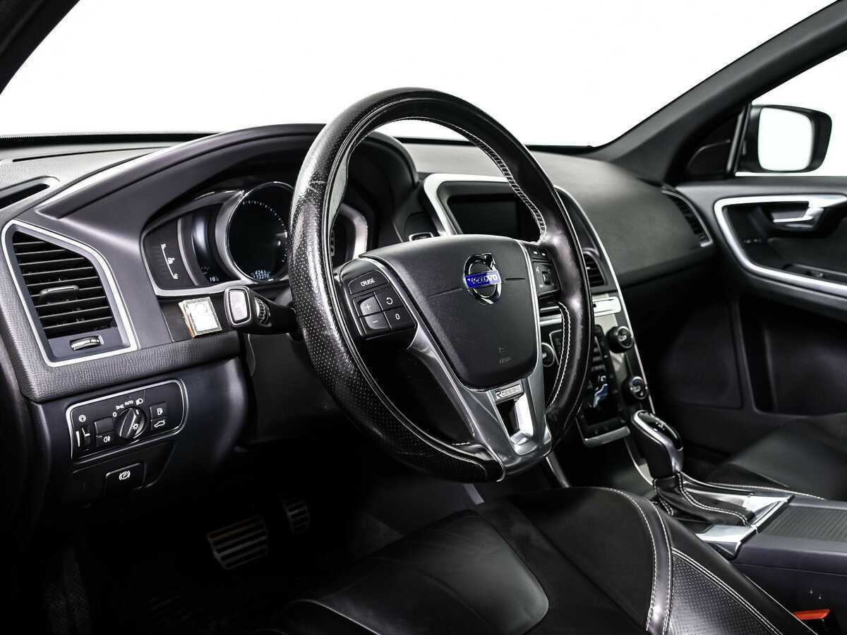 Volvo XC60 с пробегом — 2017 год. Фото: #11