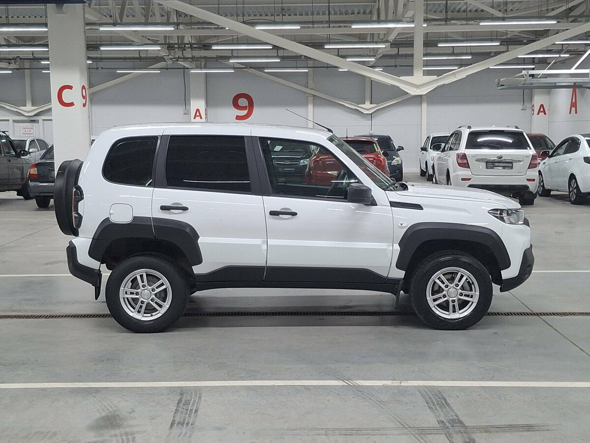 Lada (ВАЗ) Niva Travel с пробегом — 2023 год. Фото: #3