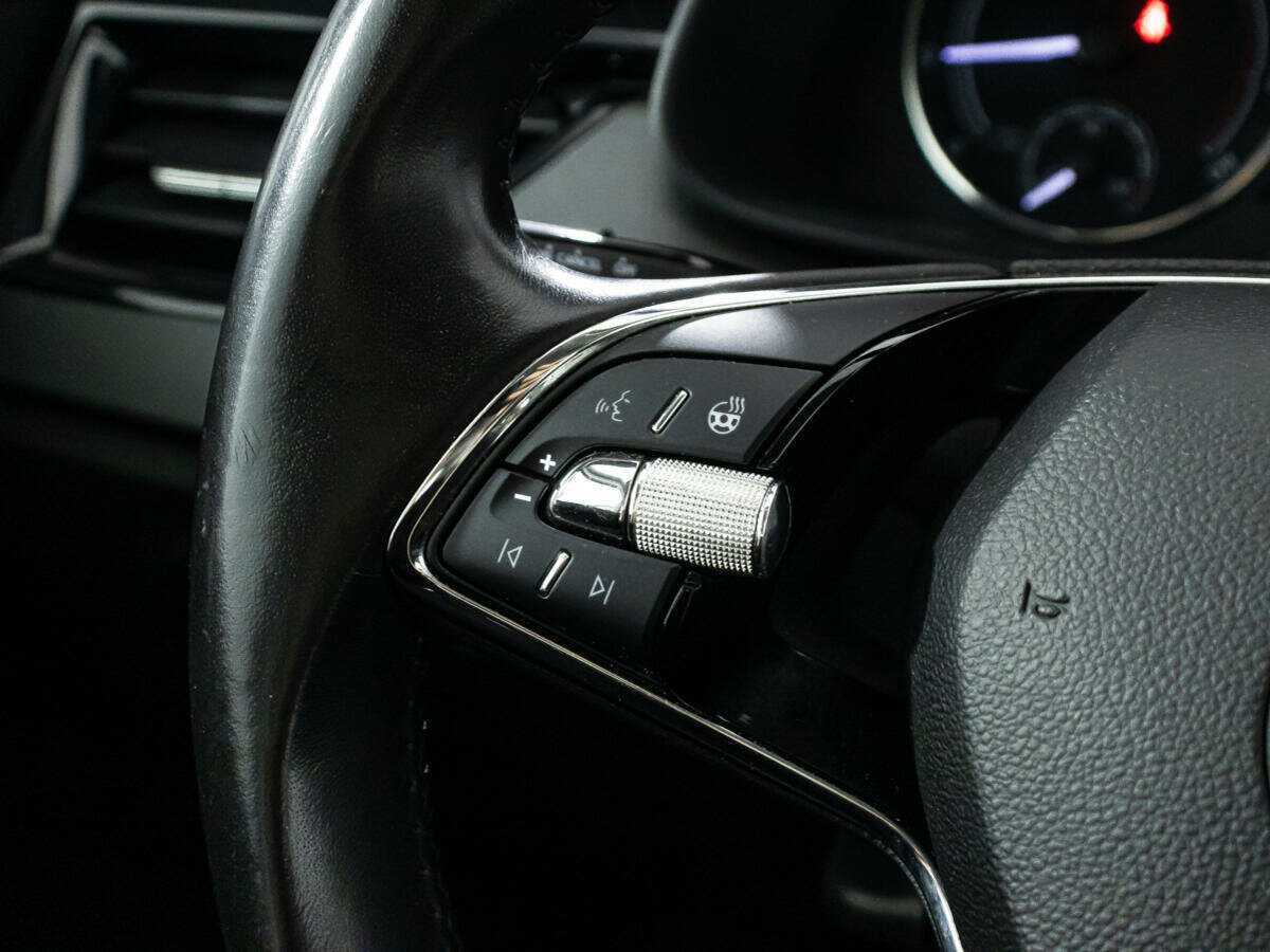 Skoda Rapid с пробегом — 2020 год. Фото: #15