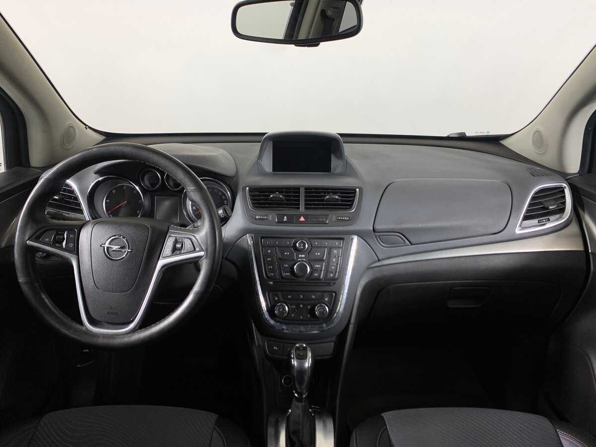 Opel Mokka с пробегом — 2014 год. Фото: #11