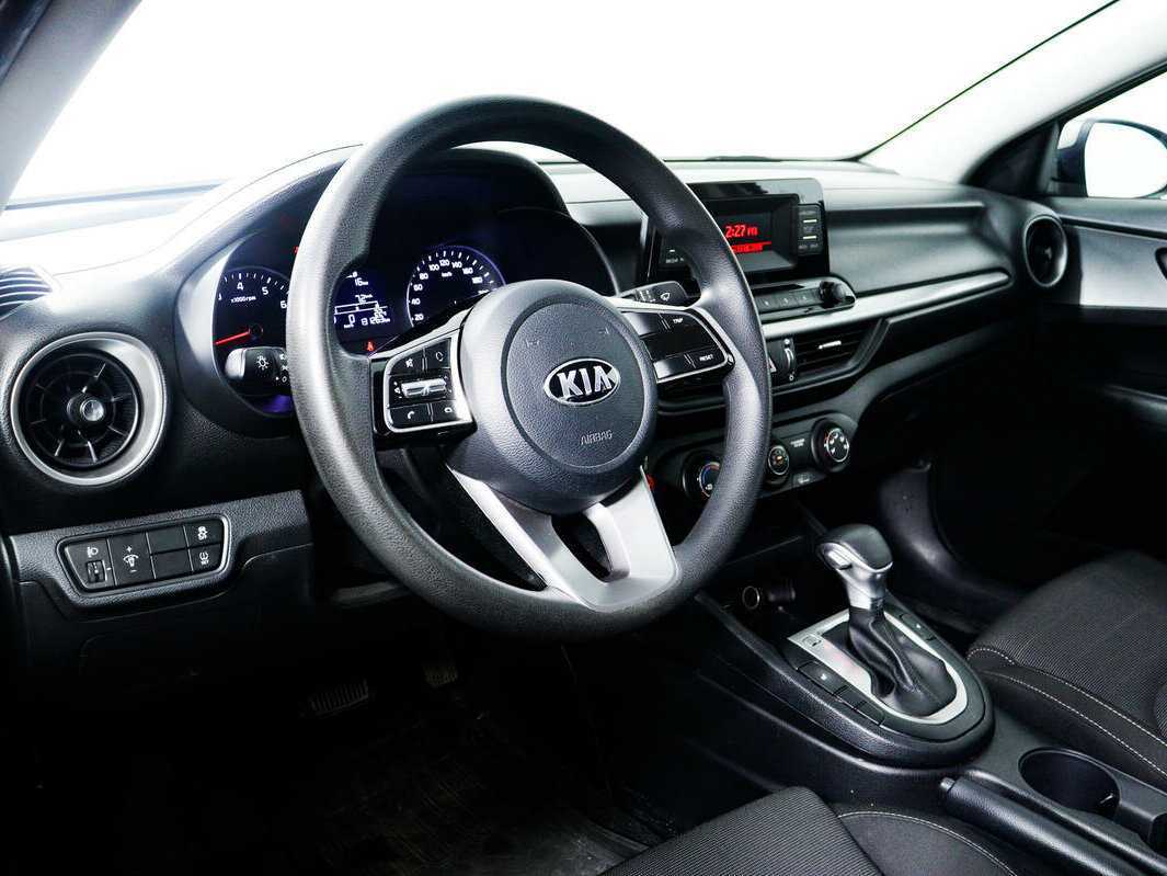 Kia Cerato с пробегом — 2019 год. Фото: #12