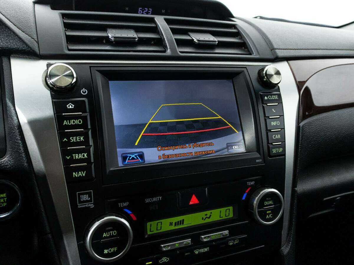 Toyota Camry с пробегом — 2012 год. Фото: #16