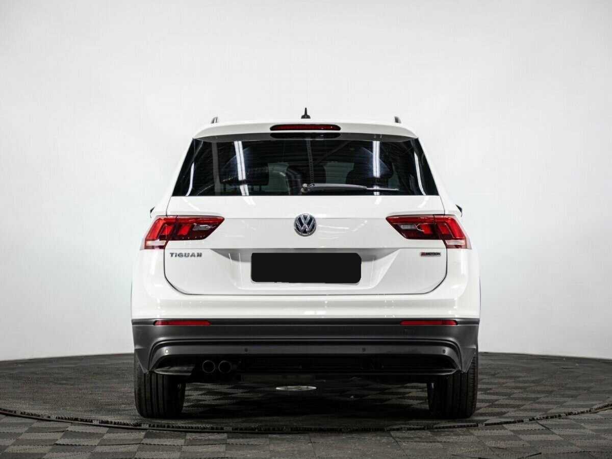 Volkswagen Tiguan с пробегом — 2018 год. Фото: #4