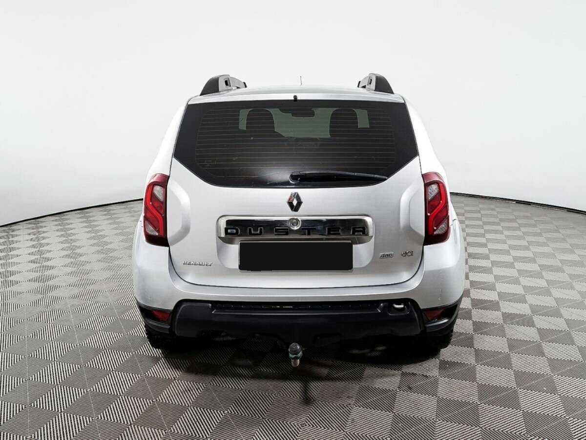 Renault Duster с пробегом — 2016 год. Фото: #4
