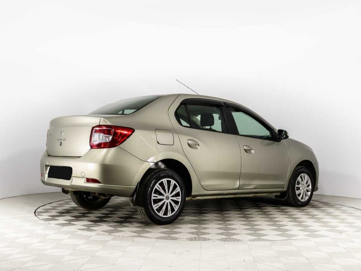 Renault Logan с пробегом — 2014 год. Фото: #4