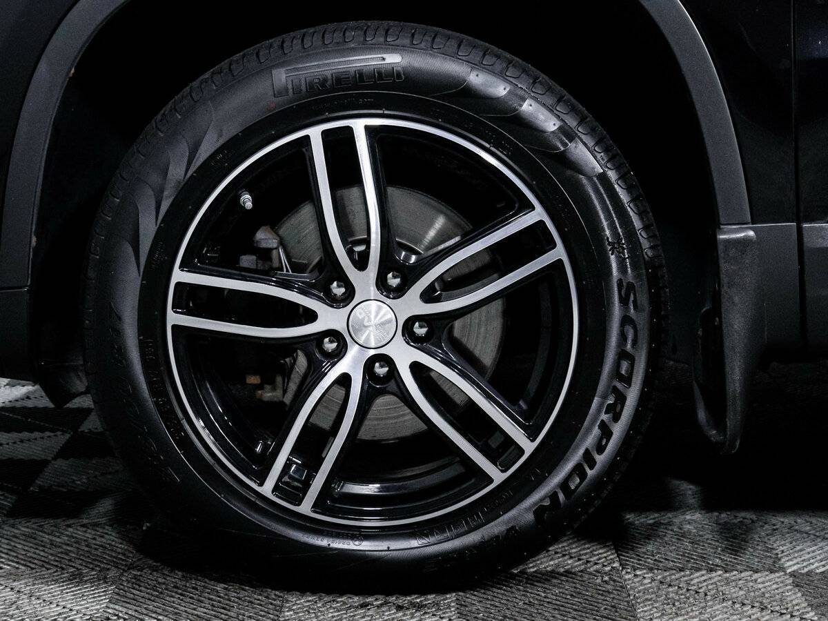 Volkswagen Tiguan с пробегом — 2015 год. Фото: #14