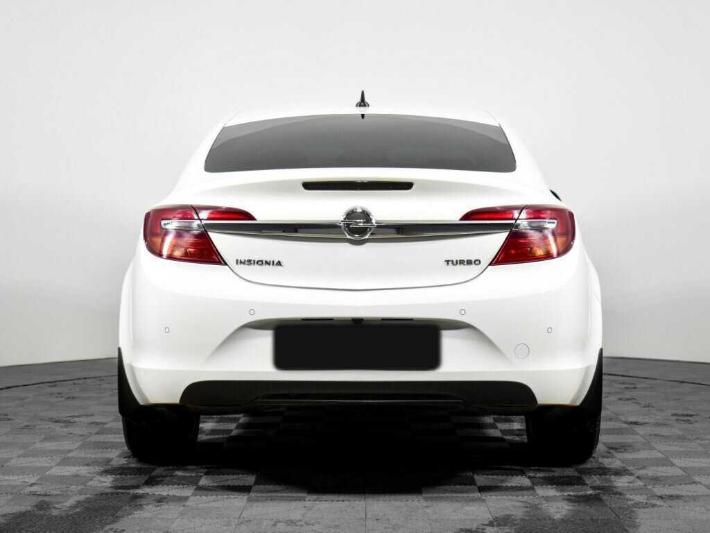 Opel Insignia с пробегом — 2014 год. Фото: #5