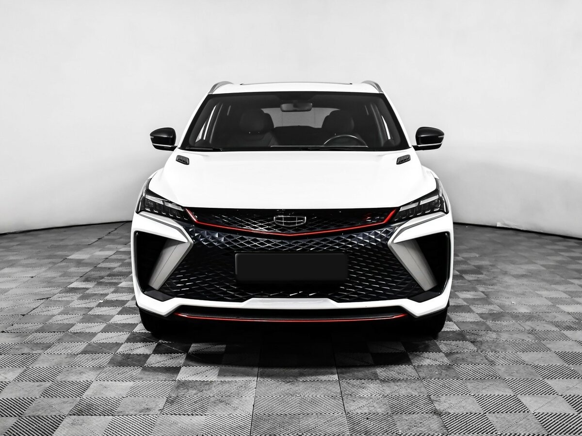 Geely Coolray с пробегом — 2023 год. Фото: #1