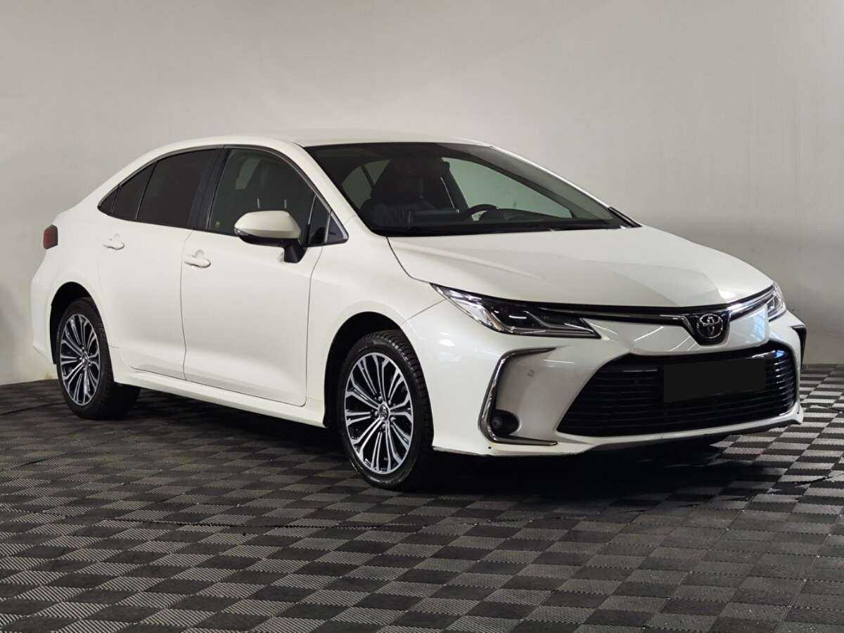 Toyota Corolla с пробегом — 2019 год. Фото: #1