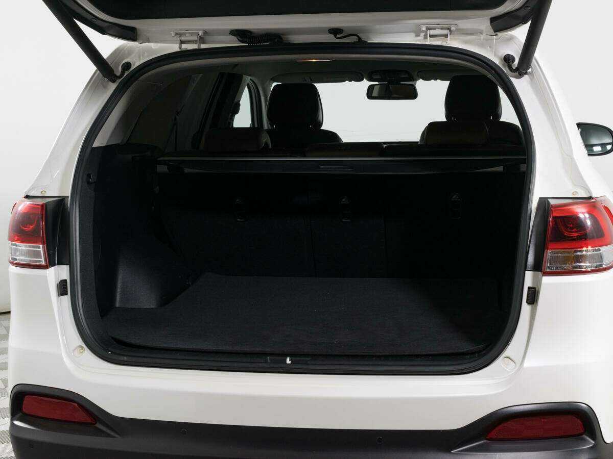 Kia Sorento с пробегом — 2016 год. Фото: #8