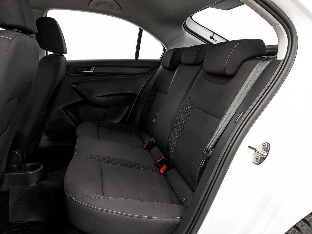 Skoda Rapid с пробегом — 2020 год. Фото: #15