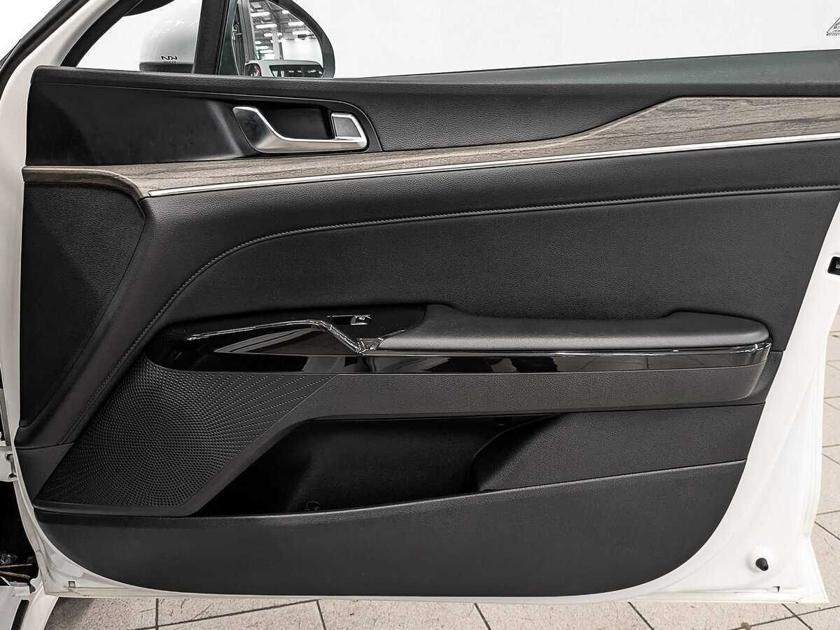 Kia K5 с пробегом — 2022 год. Фото: #22