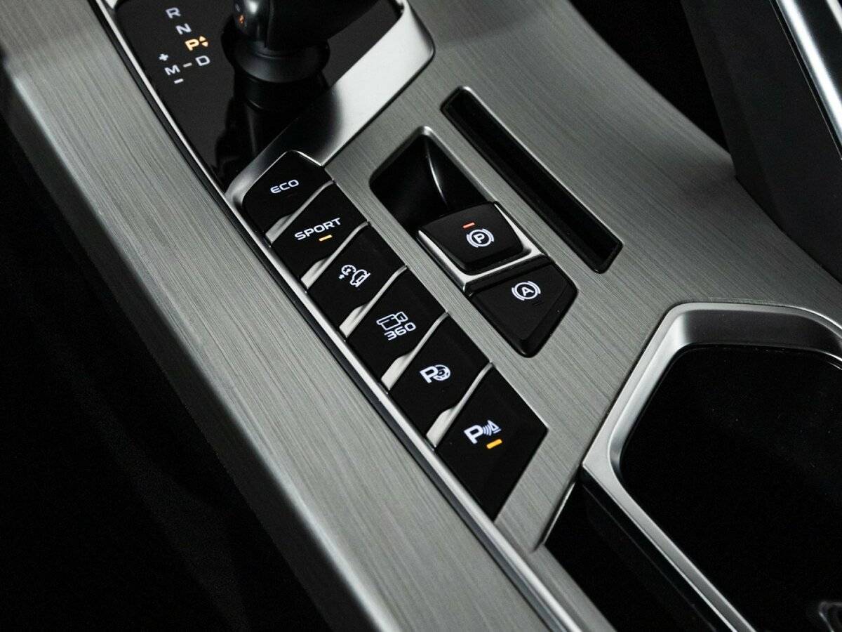 Geely Coolray с пробегом — 2021 год. Фото: #21