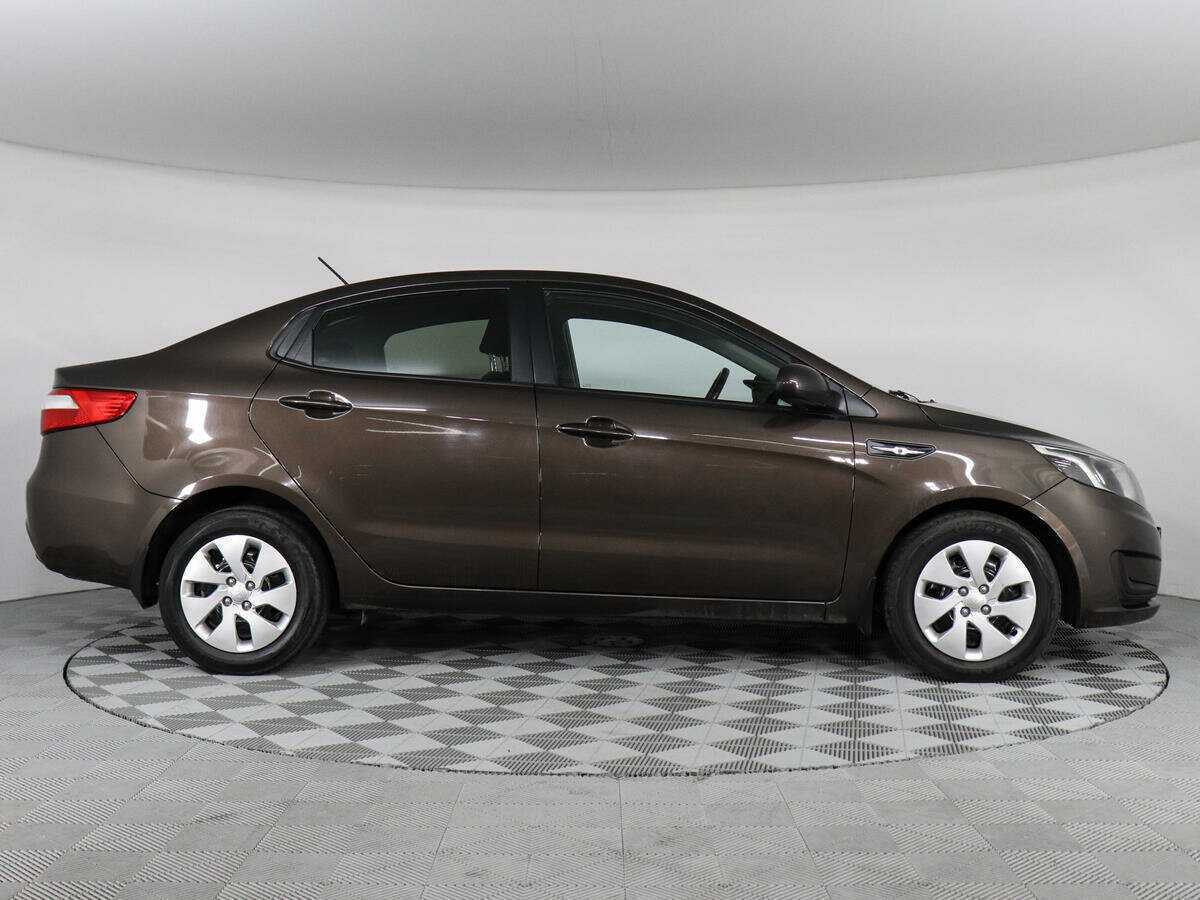 Kia Rio с пробегом — 2014 год. Фото: #3