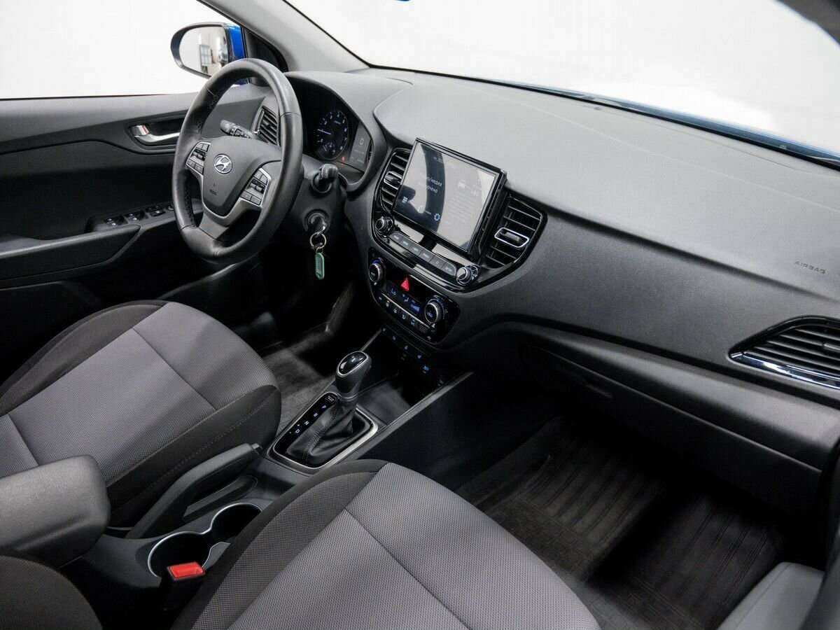 Hyundai Solaris с пробегом — 2020 год. Фото: #5