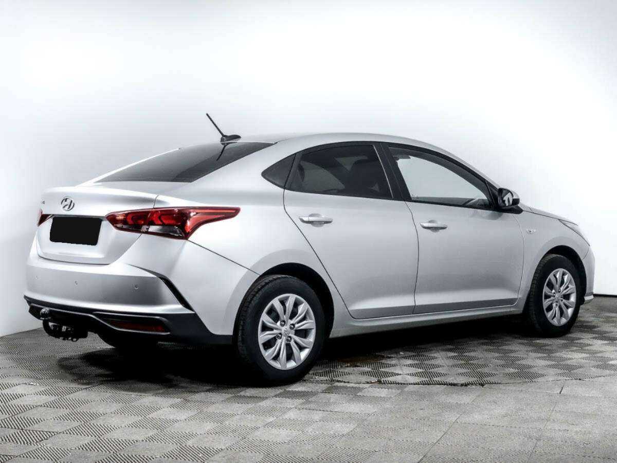 Hyundai Solaris с пробегом — 2021 год. Фото: #3