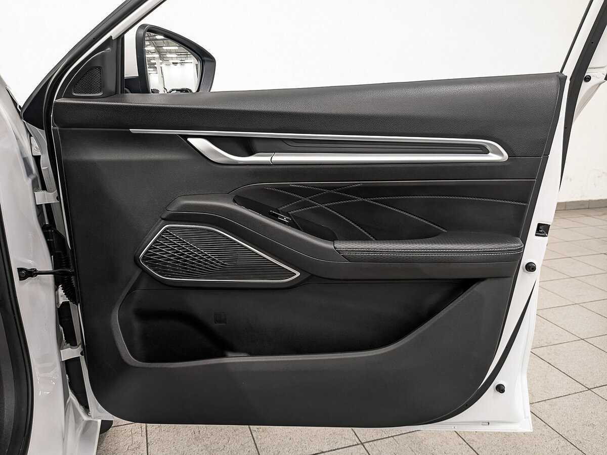 Geely Emgrand с пробегом — 2024 год. Фото: #22