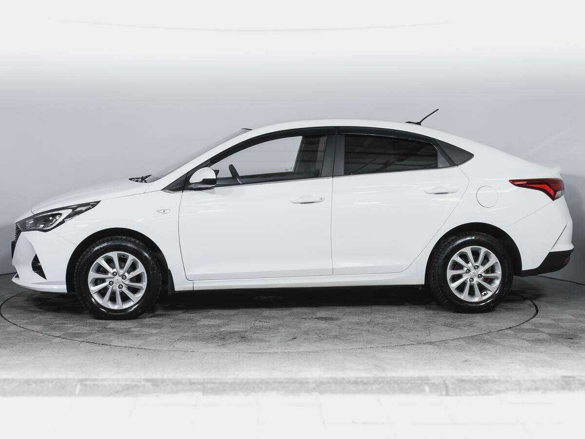 Hyundai Solaris с пробегом — 2021 год. Фото: #7