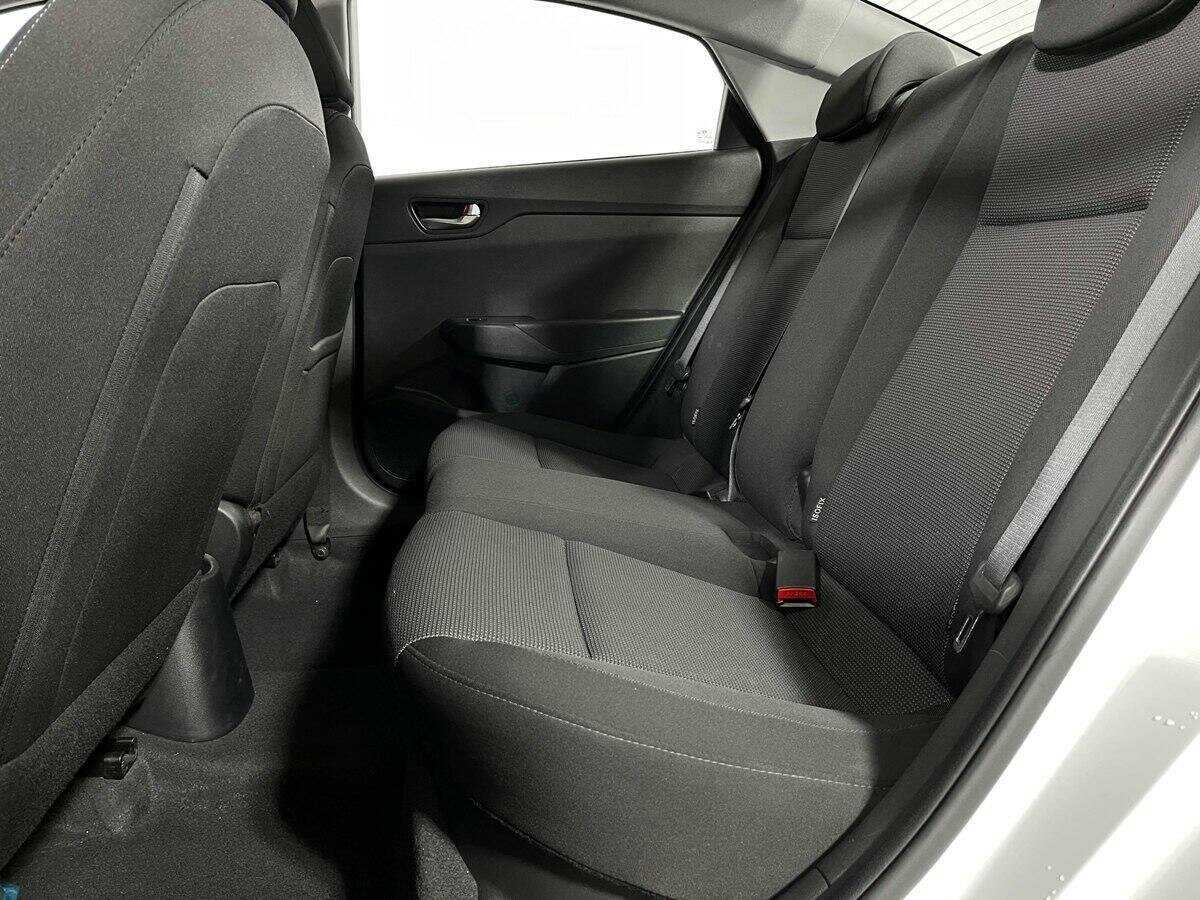 Hyundai Solaris с пробегом — 2020 год. Фото: #7