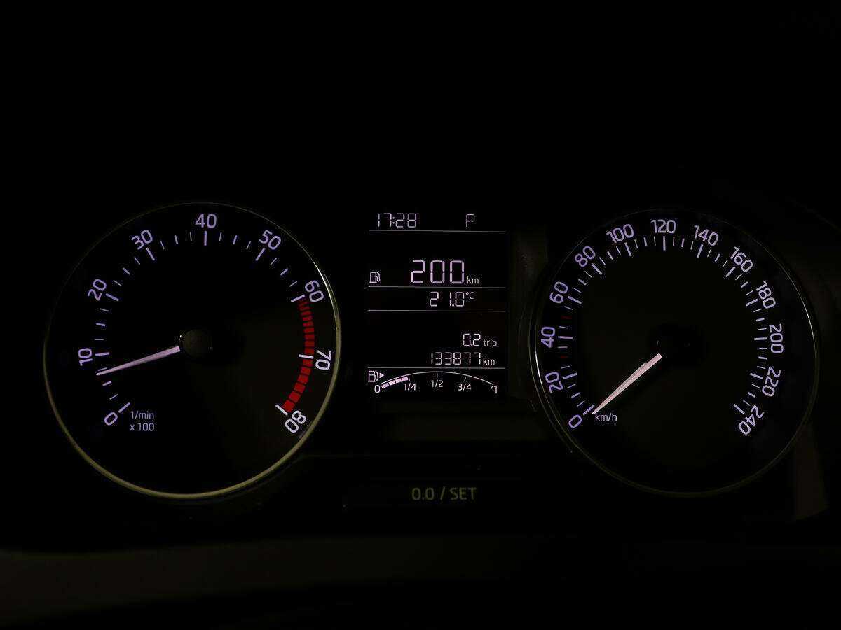 Skoda Rapid с пробегом — 2016 год. Фото: #7