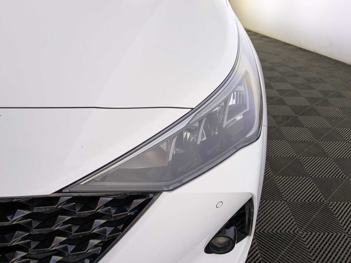 Hyundai Solaris с пробегом — 2021 год. Фото: #10