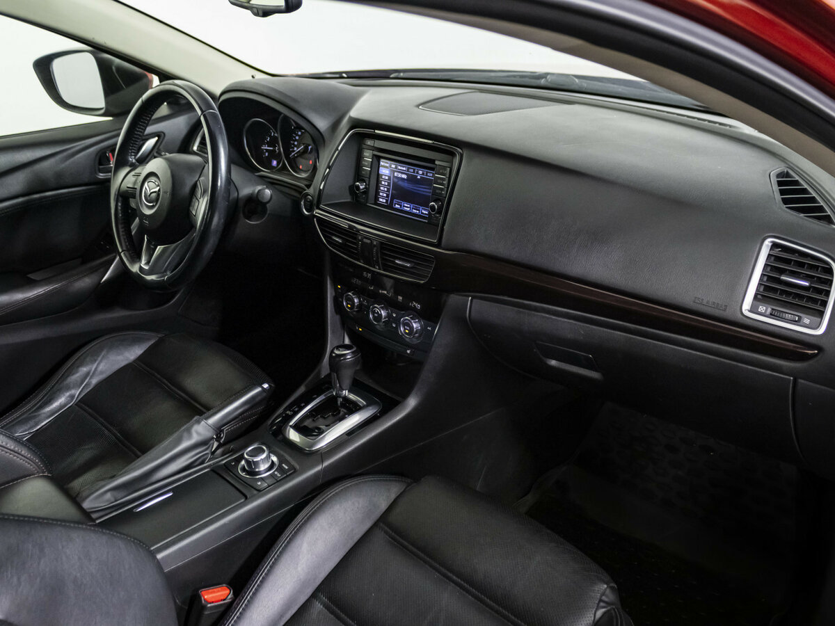 Mazda 6 с пробегом — 2014 год. Фото: #6